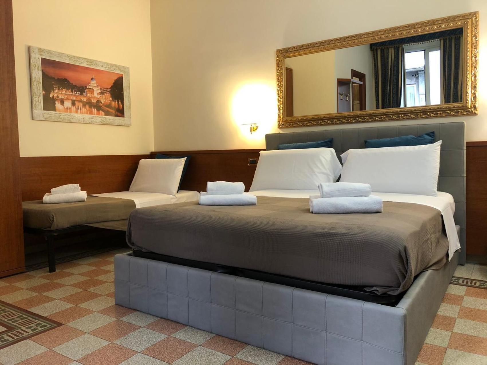 רומא A Rosmini Suites מראה חיצוני תמונה