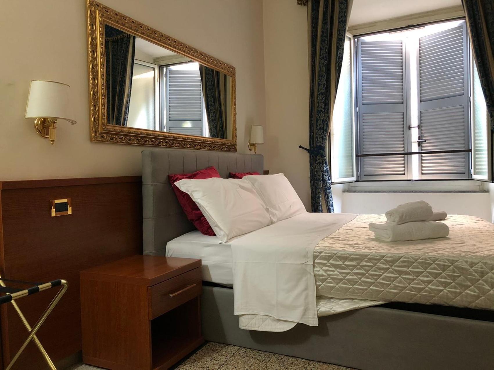 רומא A Rosmini Suites מראה חיצוני תמונה